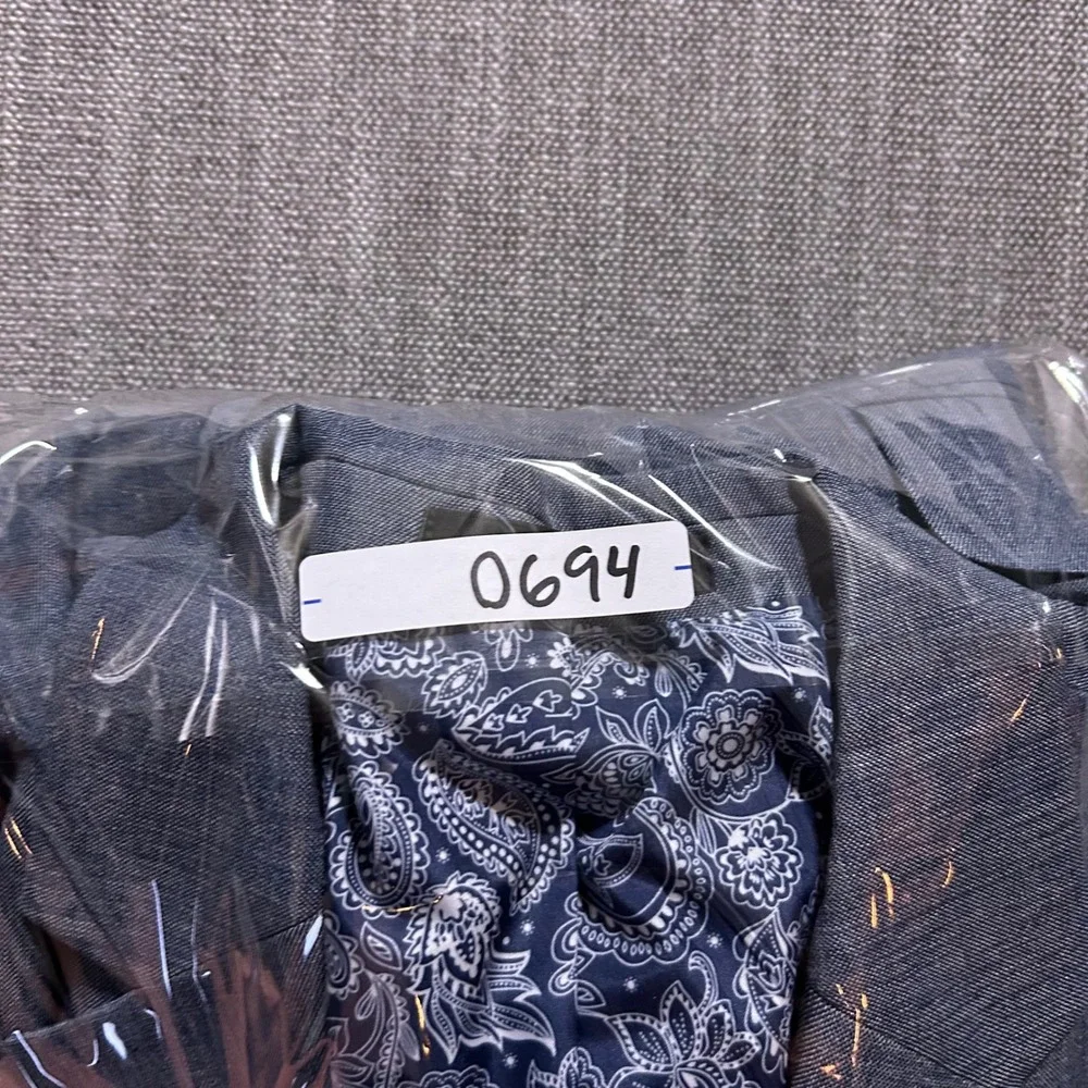 Chaps Blazer Mens 44R Blue Paisley Lined Two Button Sport Coat Jacket